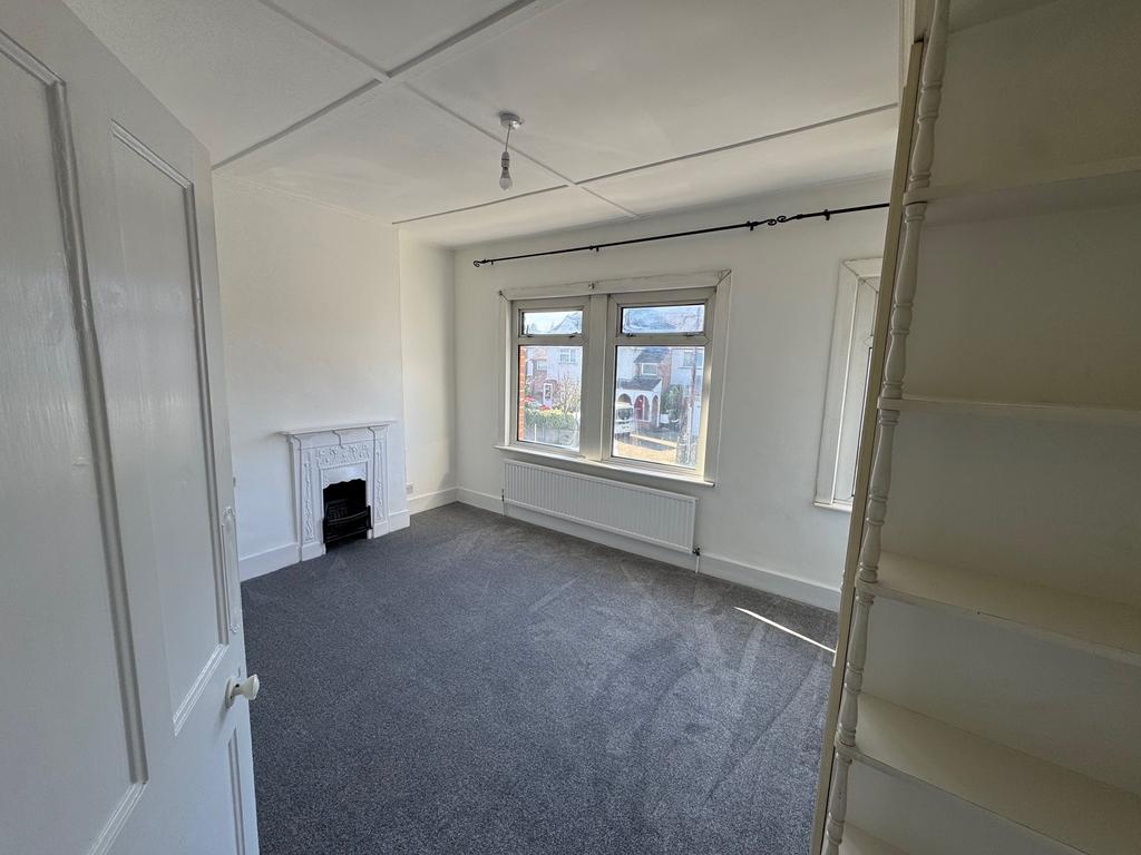 36 London Rd photo 1