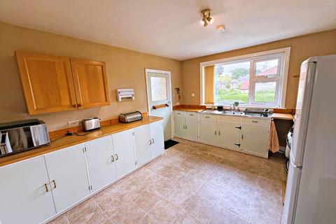 42 St. Georges, Castle Douglas, DG7 1LN