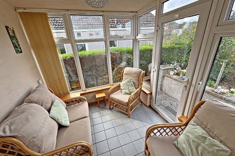 42 St. Georges, Castle Douglas, DG7 1LN