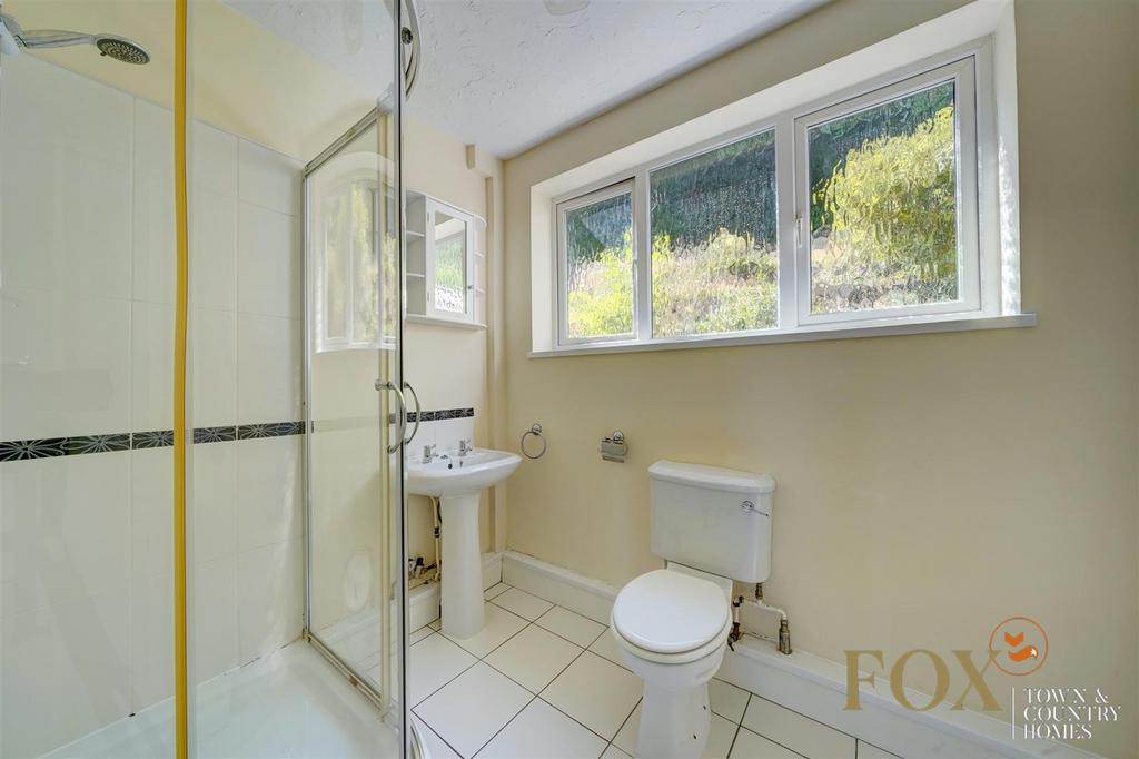 23 Queens Drive (9).