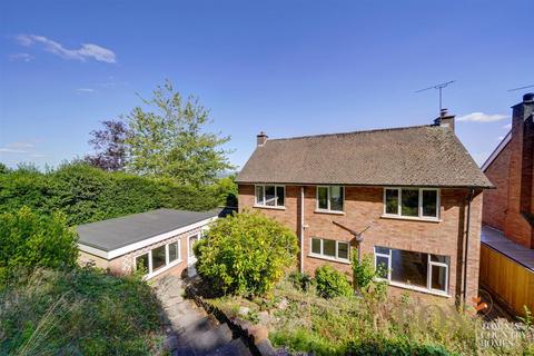 4 bedroom detached house for sale, Queens Drive, Malvern WR14