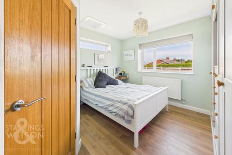 2 Green Park, Harleston, IP20 9DT