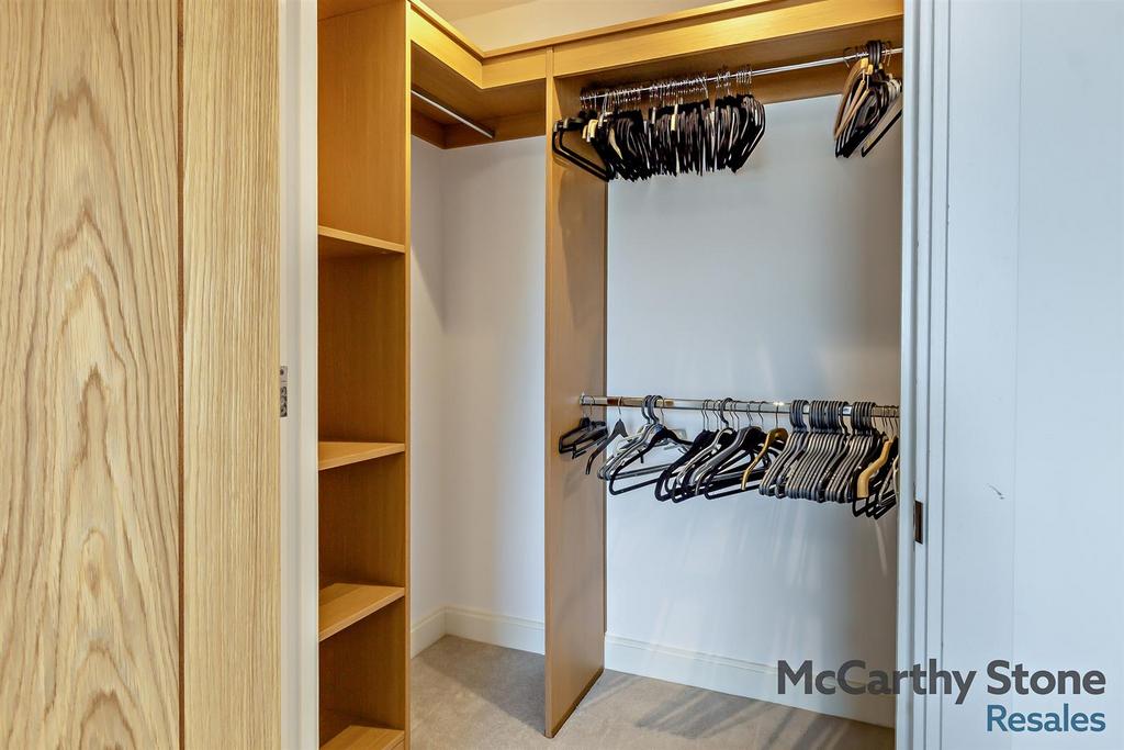 8659102-interior16-800.jpg