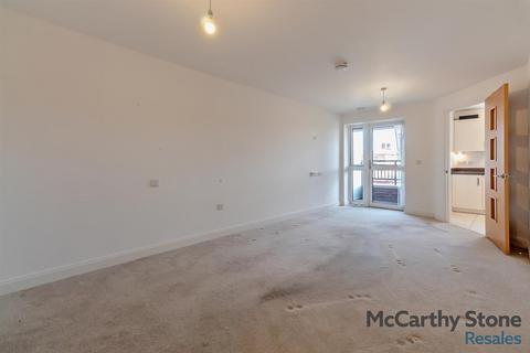2 bedroom apartment for sale, Lancer House, Butt Road, Colchester