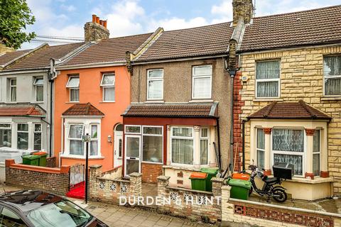 South Esk Road, Forest Gate E7