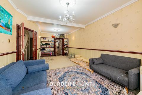 3 bedroom terraced house for sale, South Esk Road, Forest Gate E7