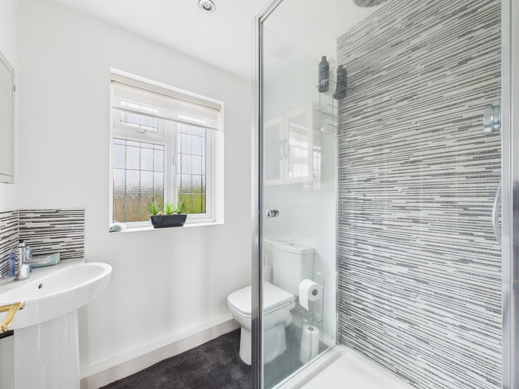 Ensuite 2