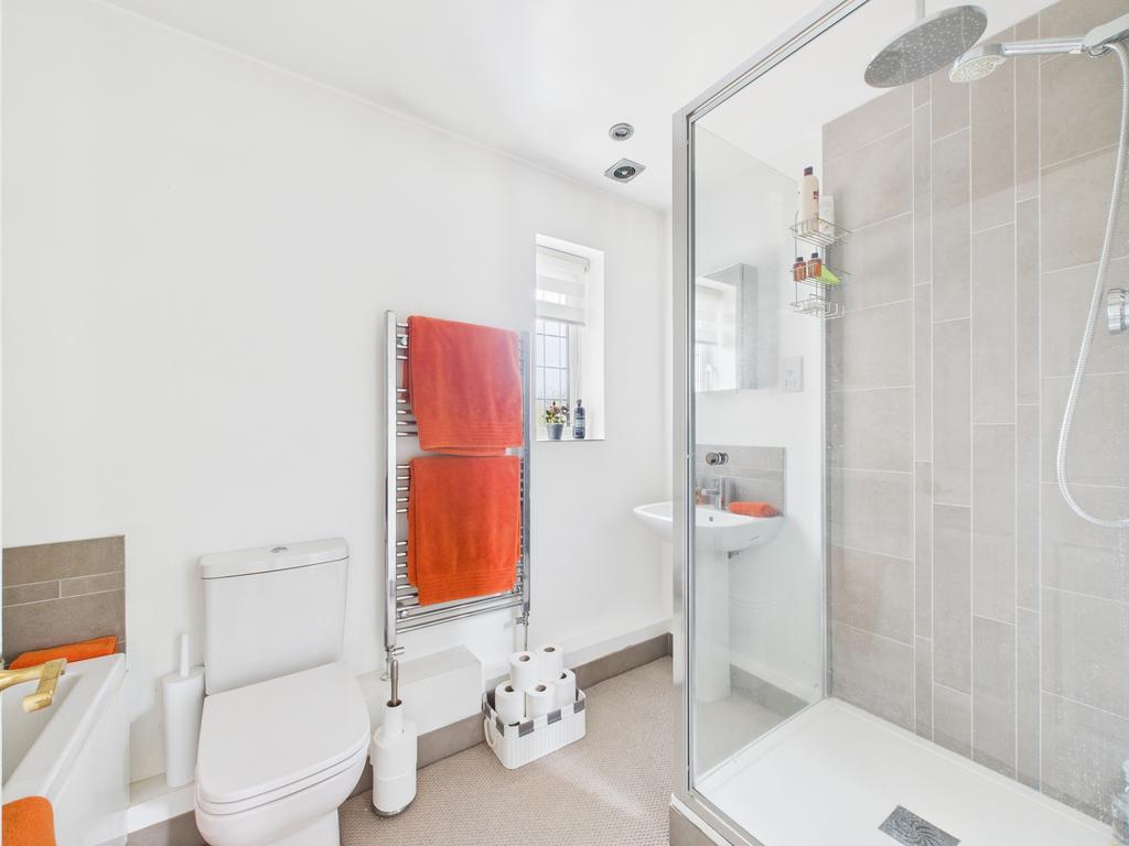 Cam02909 g0 pr0455 still043