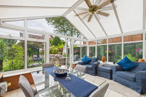 4 bedroom detached house for sale, Watlington Road, Lewknor, Oxfordshire