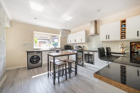 undefined, Reading Road, Wokingham RG41