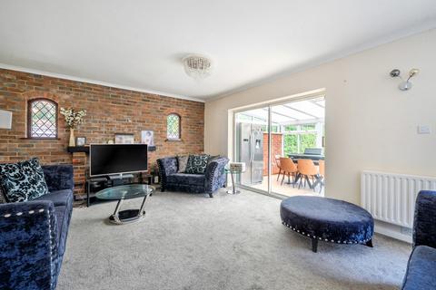 undefined, Reading Road, Wokingham RG41