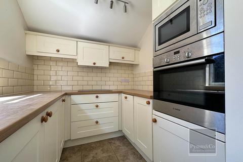 3 bedroom semi-detached house for sale, Station Road, Cromer NR27