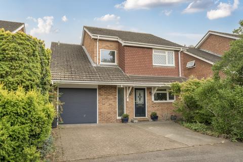 undefined, Shepherds Close, Shepperton, TW17