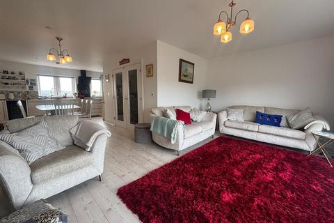 76 Bwlchygwynt, Llanelli, SA15 2AQ