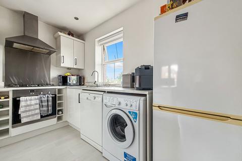 2 bedroom coach house for sale, St. James Gardens, Trowbridge BA14