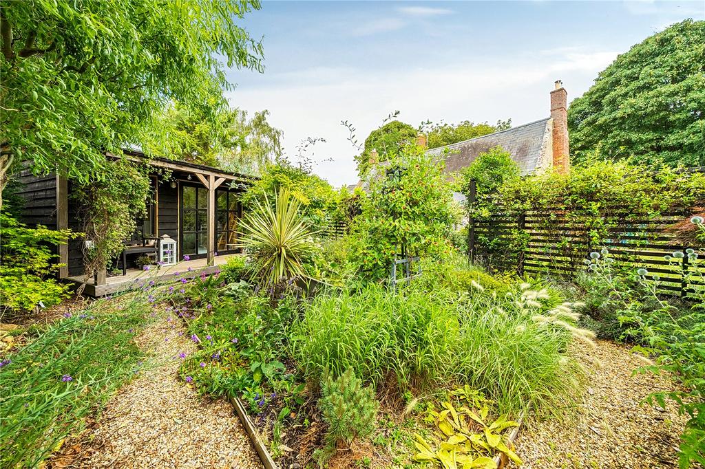 Garden Studio