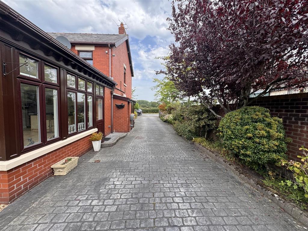 66737715-E421-4 D96-ABC0-9 AB56 CC4 C4 CA.jpeg