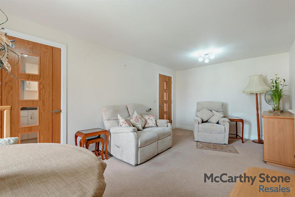 8660553-interior03-800.jpg