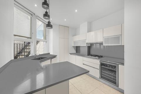 4 bedroom flat for sale, Torrington Place, Bloomsbury, London
