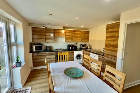 4 bedroom semi-detached house for sale, Monarch Drive, Sittingbourne ME10