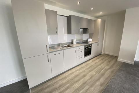 3 bedroom apartment to rent, Adelphi Wharf, Adelphi Street, Salford