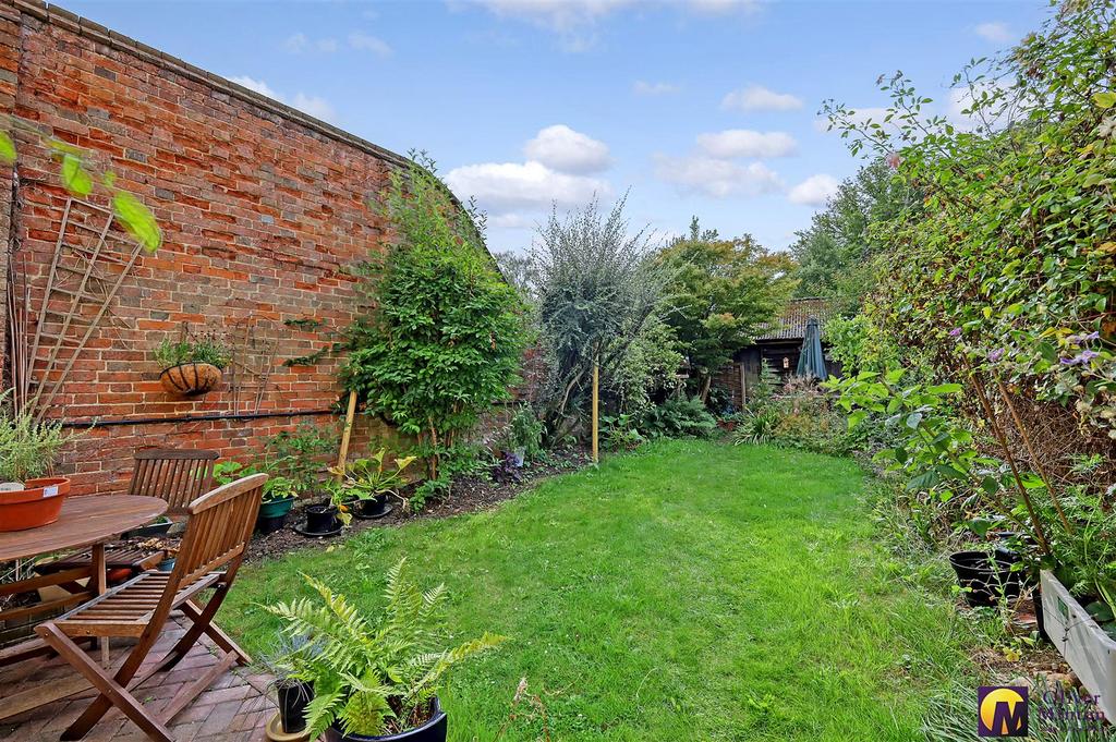 Pretty Rear Garden