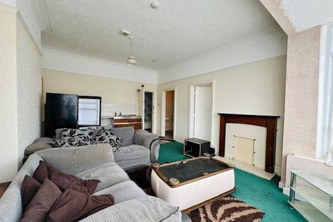 Property for sale, King George Avenue, Blackpool, Lancashire, FY2 9SW