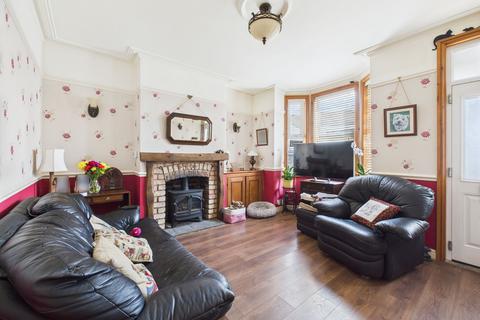 3 bedroom terraced house for sale, Meadow Road, Netherfield, Nottingham