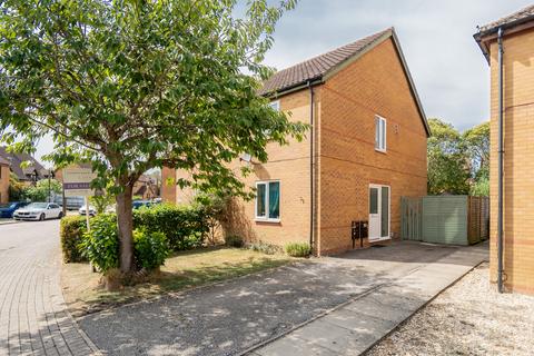 2 bedroom semi-detached house for sale, Calverleigh Crescent, Furzton Milton Keynes, MK4