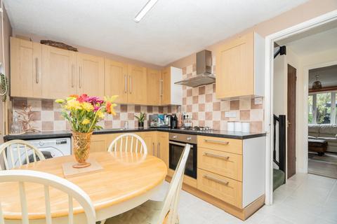 2 bedroom semi-detached house for sale, Calverleigh Crescent, Furzton Milton Keynes, MK4