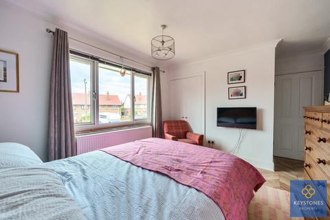 24 Mawney Close, Romford, RM7 8EJ