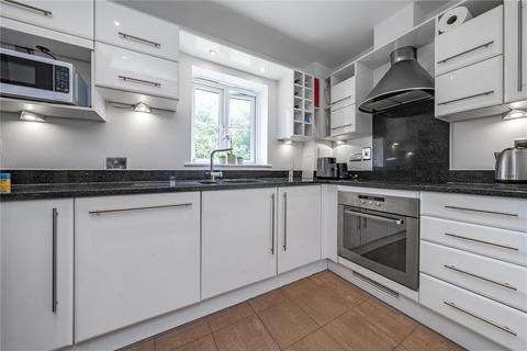 1 bedroom apartment for sale, Floyer Close, Surrey