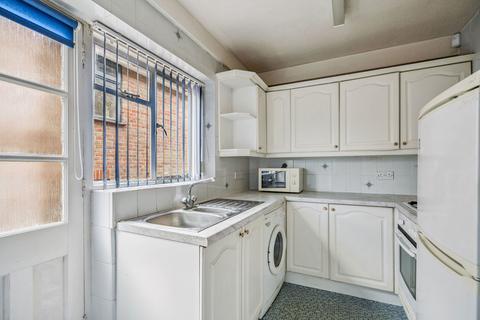 3 bedroom detached house for sale, Lowndes Avenue, Chesham HP5