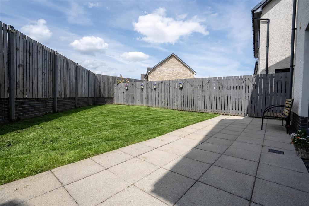 Rear External