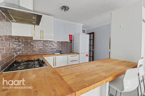1 bedroom maisonette for sale, Maybank Road, South Woodford