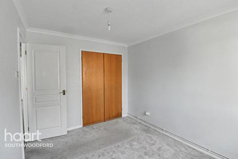 1 bedroom maisonette for sale, Maybank Road, South Woodford