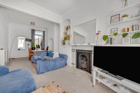 4 bedroom terraced house for sale, Taybridge Road, London SW11