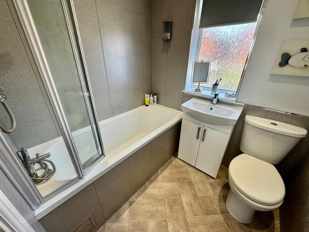 Bathroom/w.c.