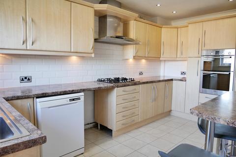 undefined, Redhill Close, Derry Hill