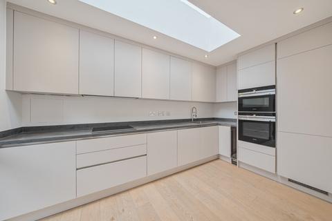 2 bedroom maisonette for sale, Pirbright Road, Southfields, London, SW18