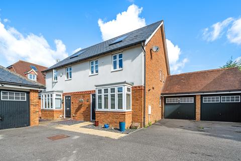 undefined, Newman Road, Horley, Surrey, RH6