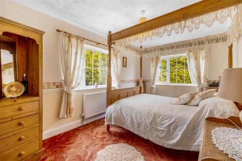 4 bedroom detached bungalow for sale, Newham Lane, Gipsey Bridge, Boston