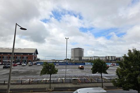 undefined, South Quay, Kings Road, Marina Swansea
