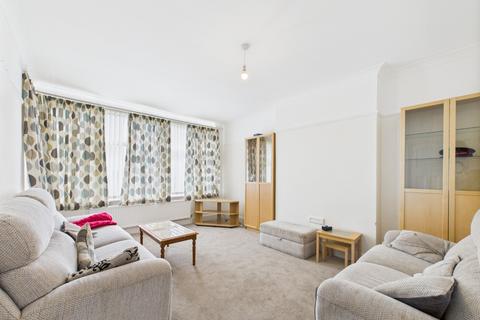 3 bedroom end of terrace house for sale, Oliver Avenue, London SE25