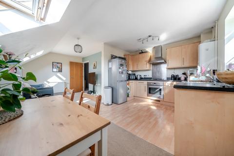 1 bedroom flat for sale, Brosse Way, Bromley, London, BR2