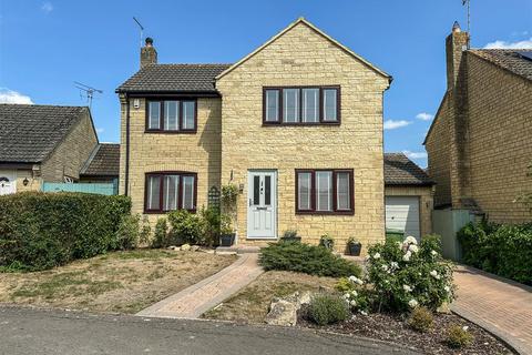 undefined, Hanks Close, Malmesbury