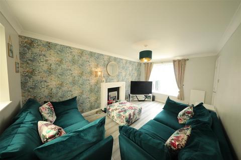 undefined, Sovereign Way, Kingswood, Hull
