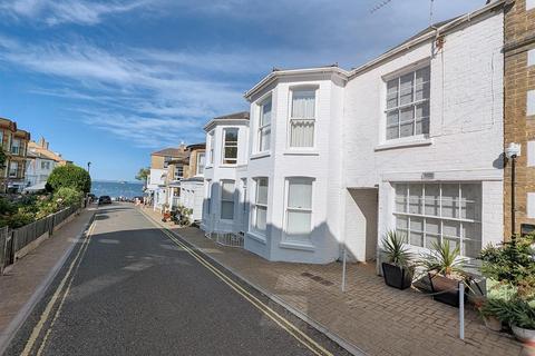 2 bedroom house for sale, High Street, Seaview, PO34 5EU
