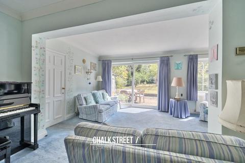 undefined, Nelmes Crescent, Emerson Park, RM11