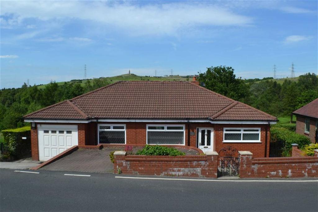 Gorsey Lane, Ashtonunderlyne, Lancashire, OL6 3 bed detached bungalow
